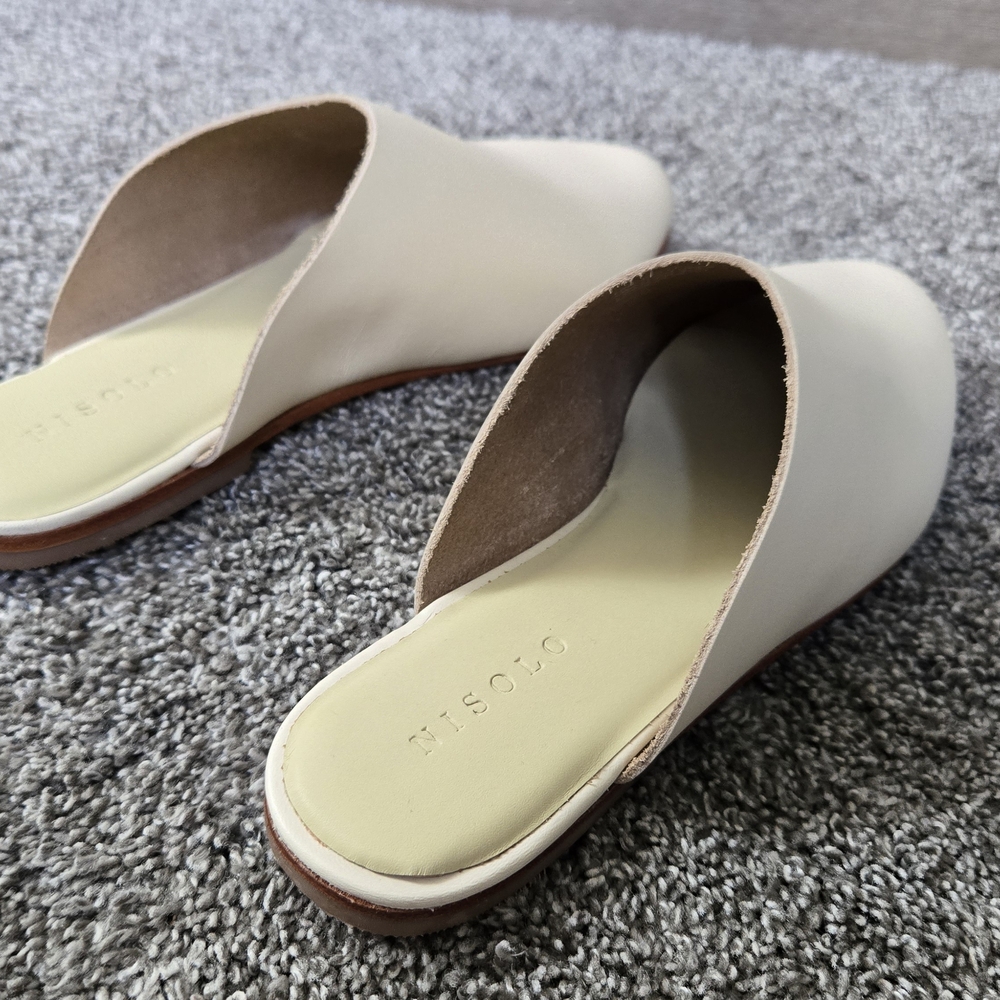 Nisolo Lima Slip on in color bone Mules NEW size 7.5 - Picture 6 of 12